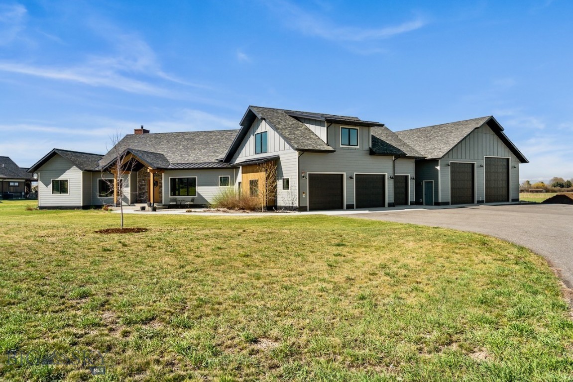 141 Prairie Glen Way