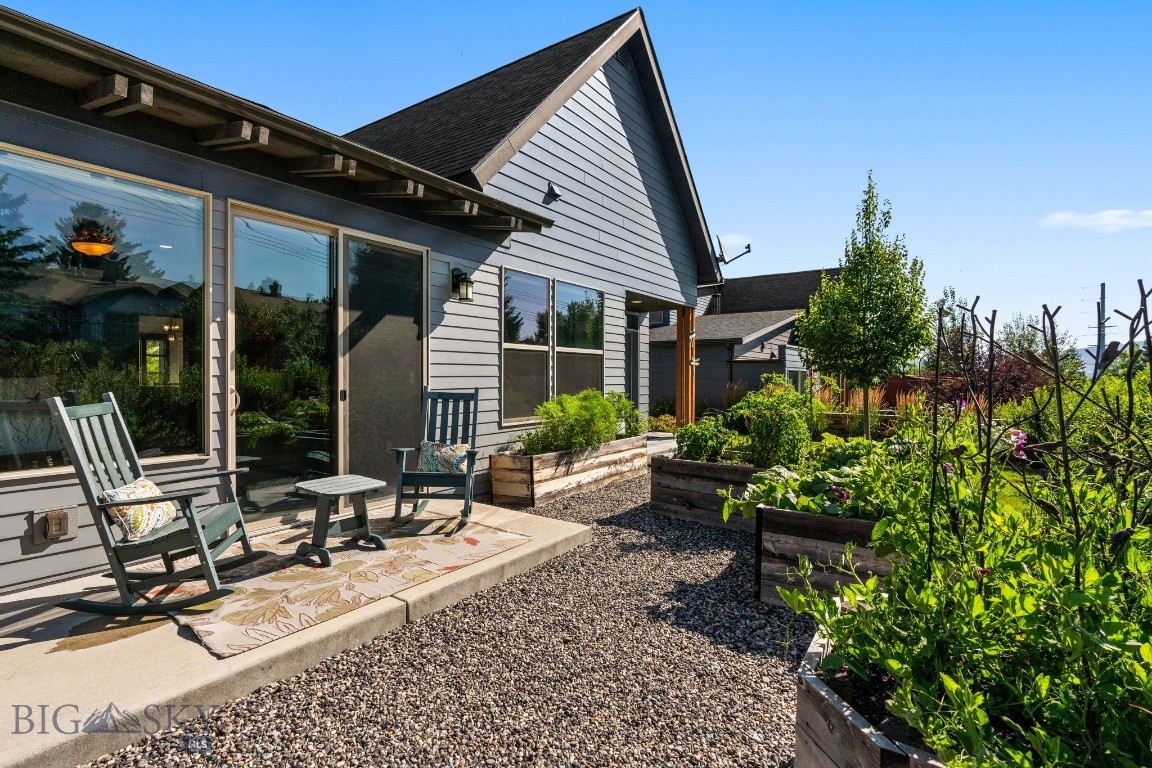 980 Josephine Drive