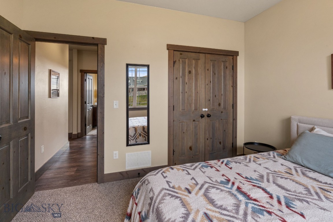 15 Feather Meadow Place