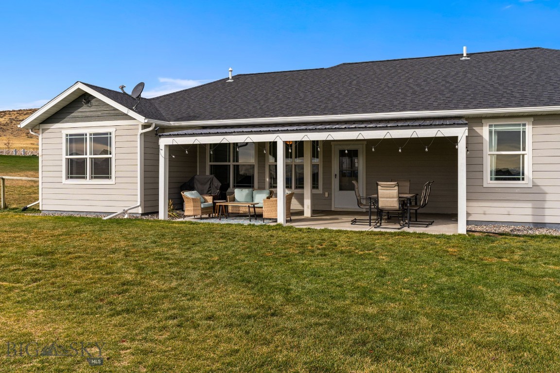 15 Feather Meadow Place