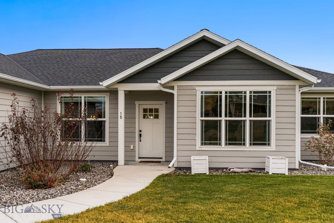 15 Feather Meadow Place