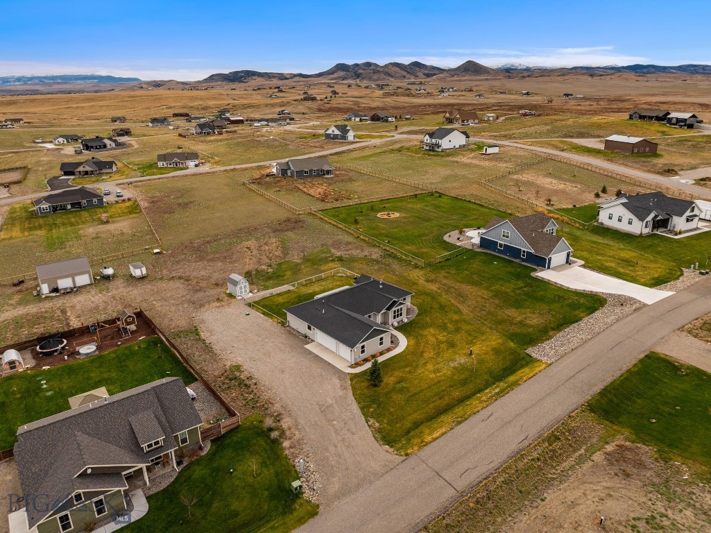 15 Feather Meadow Place
