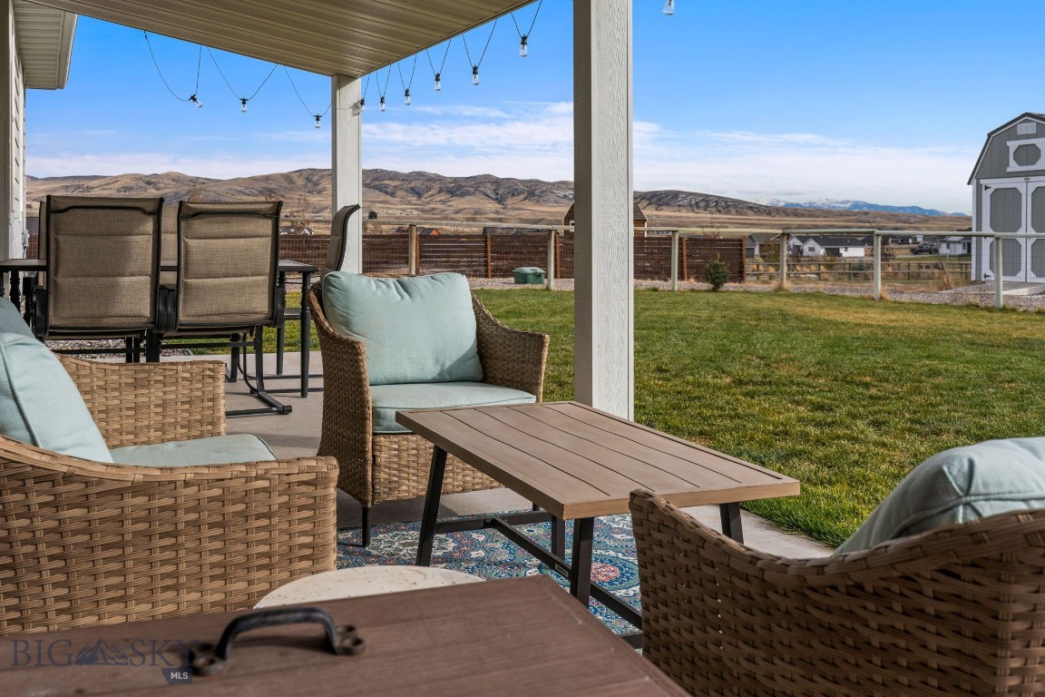 15 Feather Meadow Place