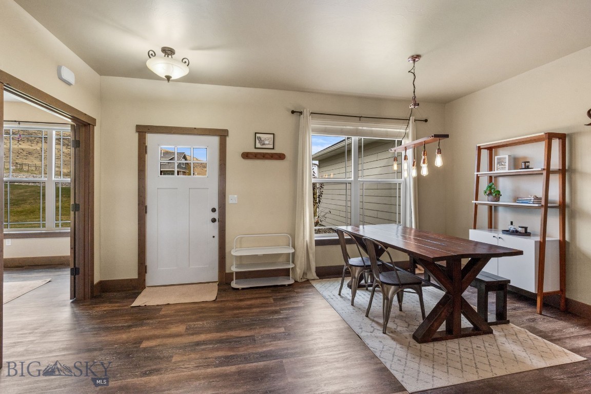 15 Feather Meadow Place
