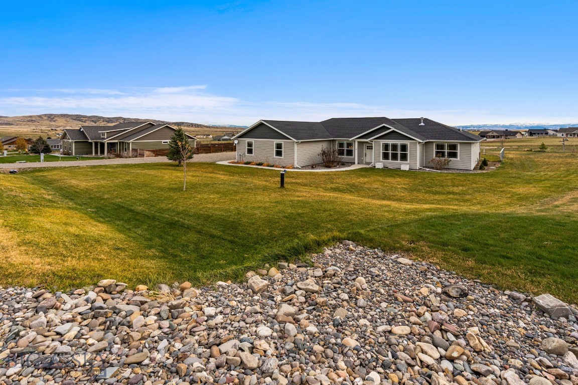 15 Feather Meadow Place