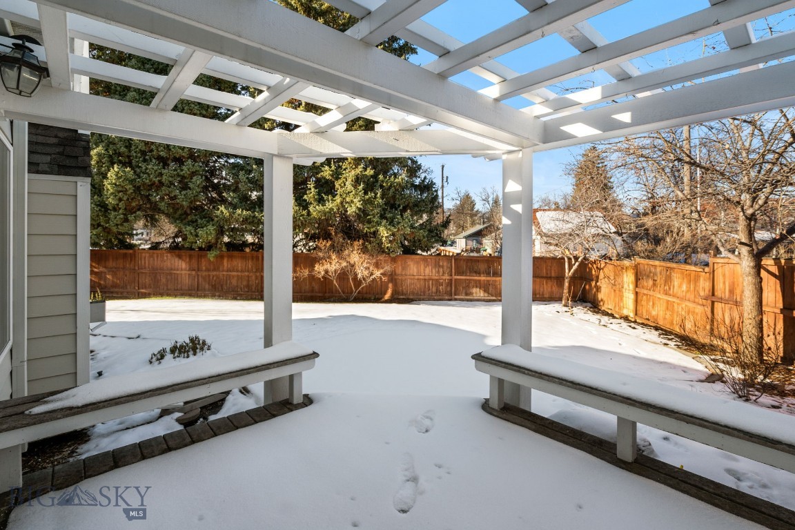 125 E Alderson Street 1A