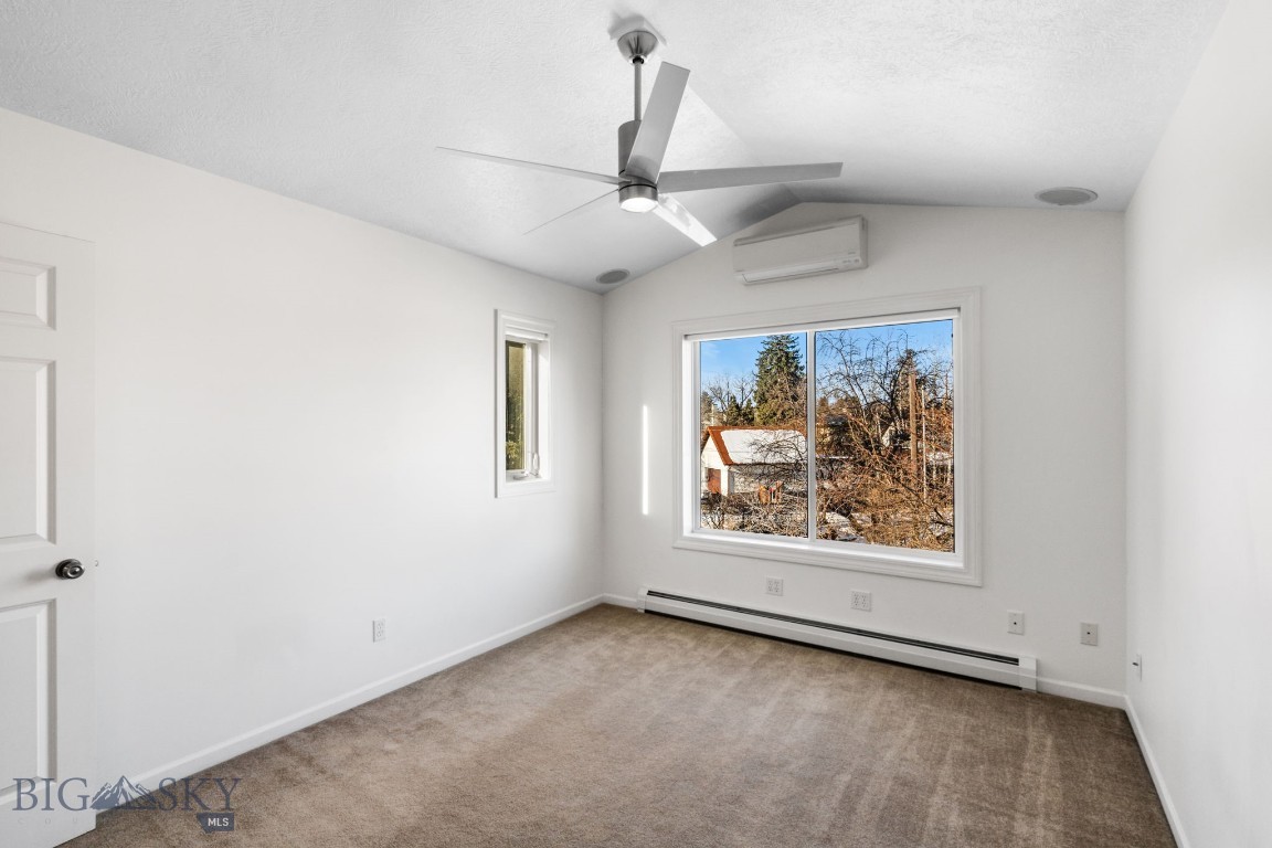 125 E Alderson Street 1A
