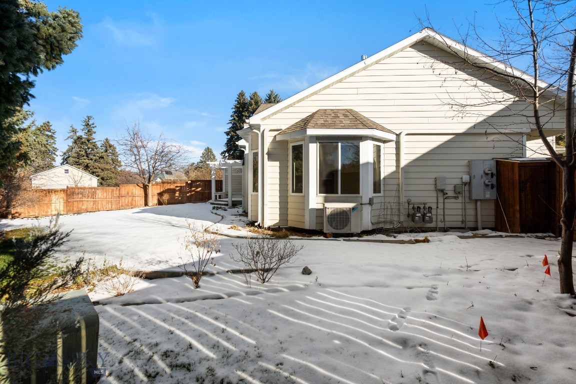125 E Alderson Street 1A