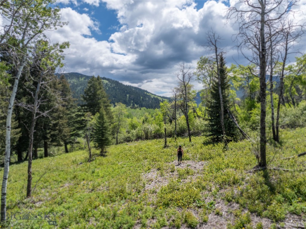 13011 Cottonwood Canyon Road