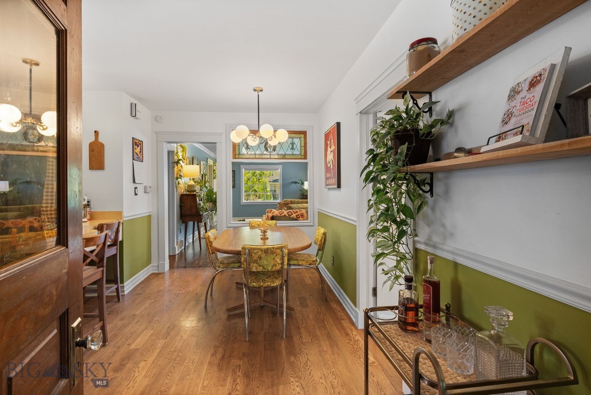 220 S 4th Street