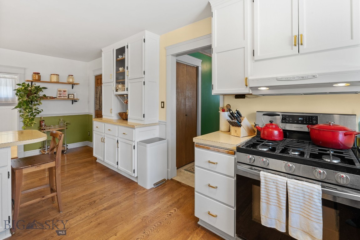 220 S 4th Street