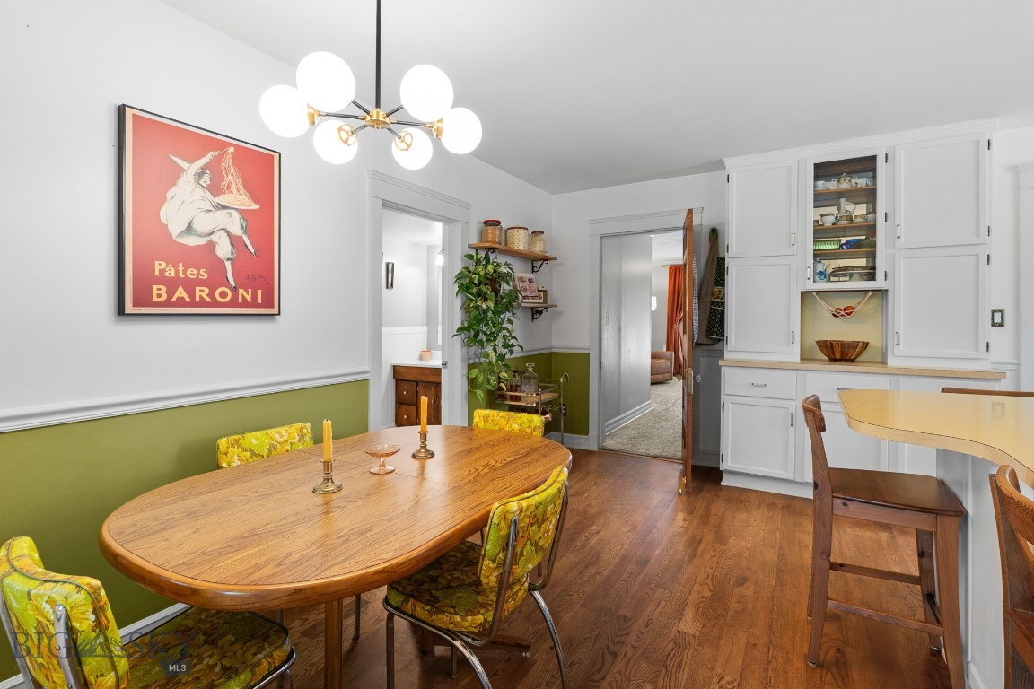 220 S 4th Street