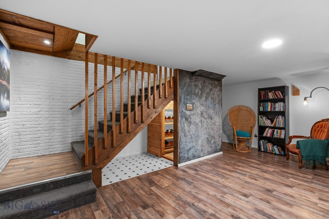220 S 4th Street