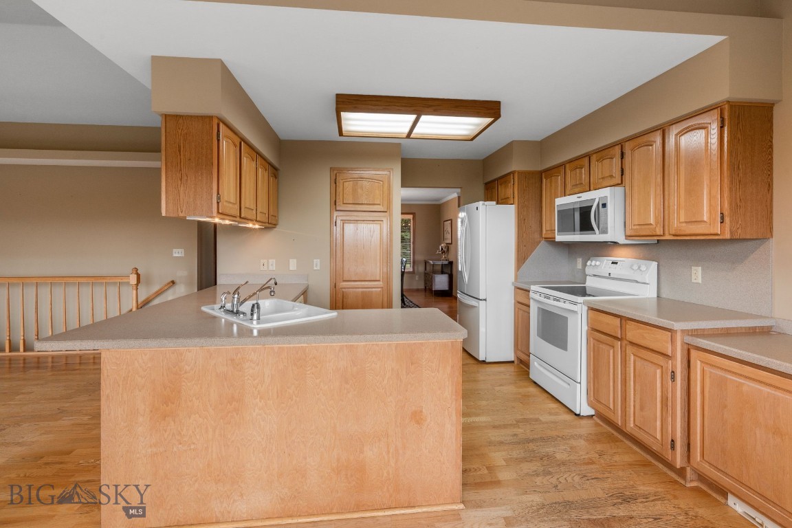 3310 Tumbleweed Drive