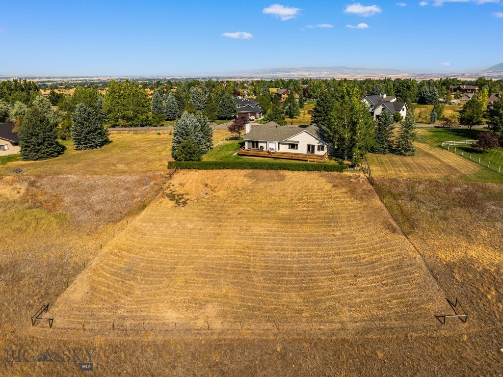 3310 Tumbleweed Drive