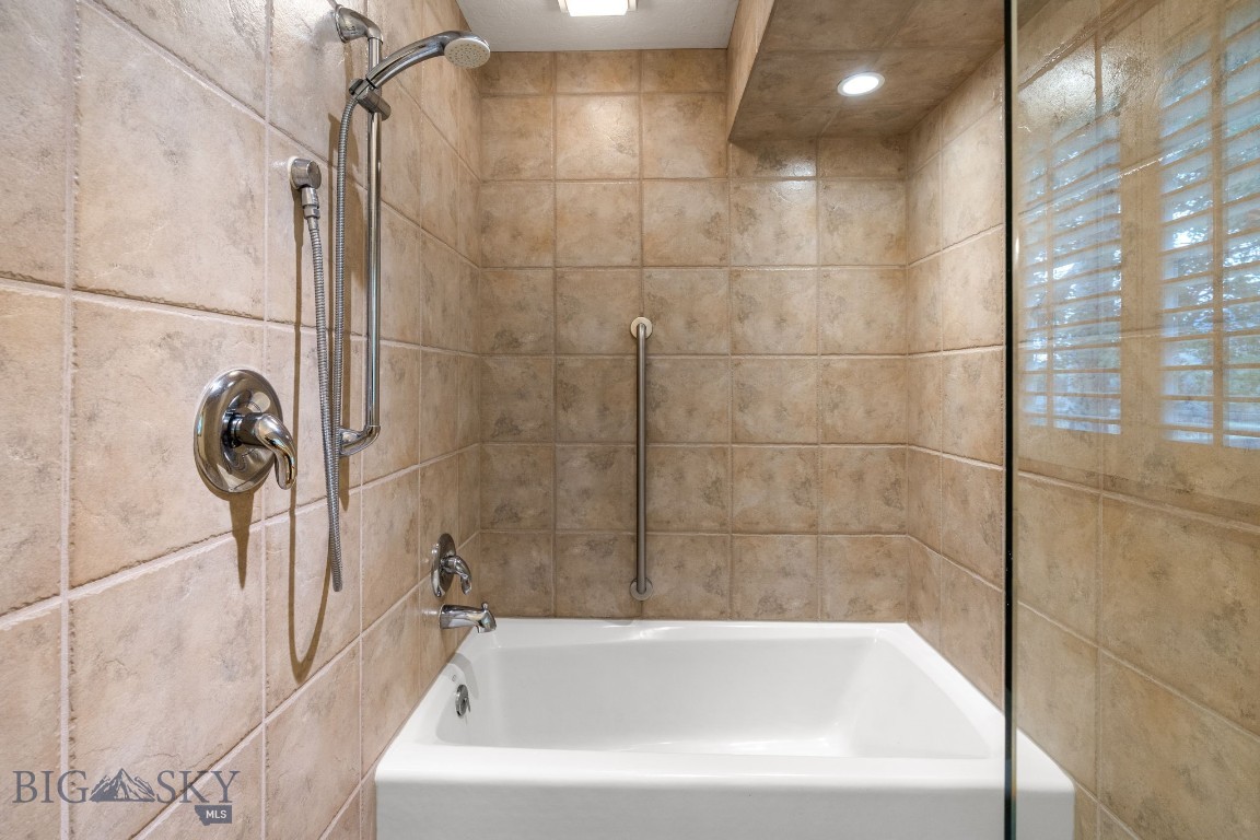 3310 Tumbleweed Drive