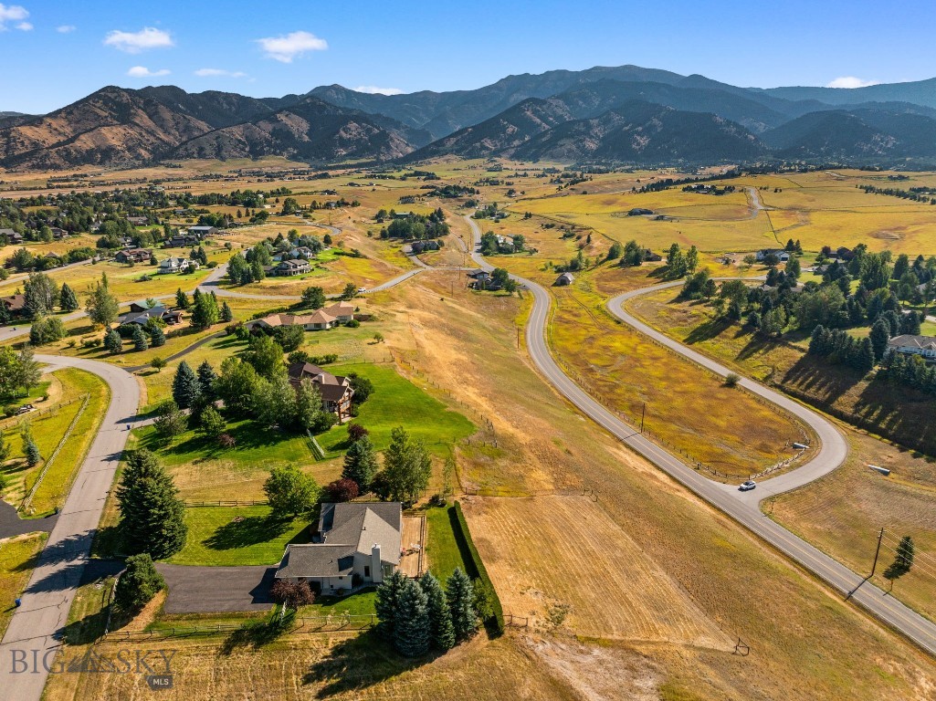 3310 Tumbleweed Drive