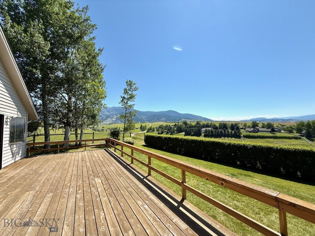 3310 Tumbleweed Drive