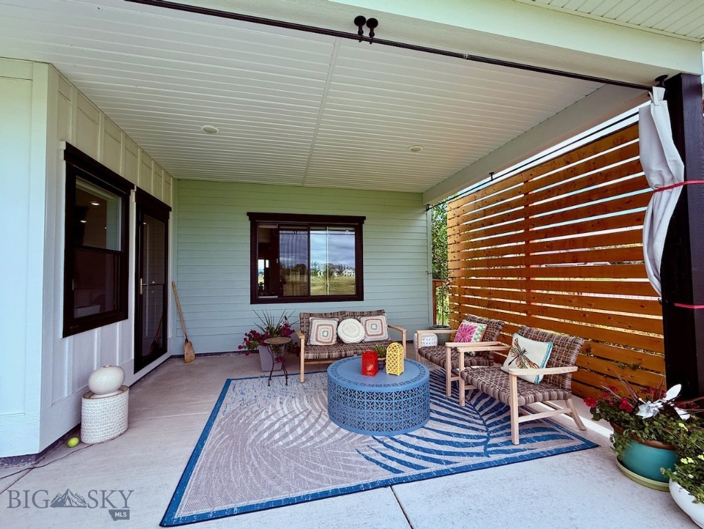 85 Riparian Way