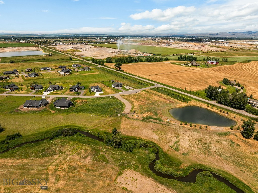 85 Riparian Way