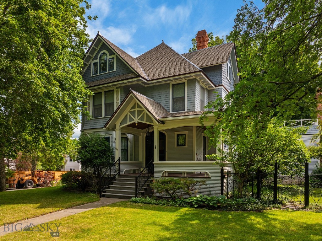 604 S Willson Avenue