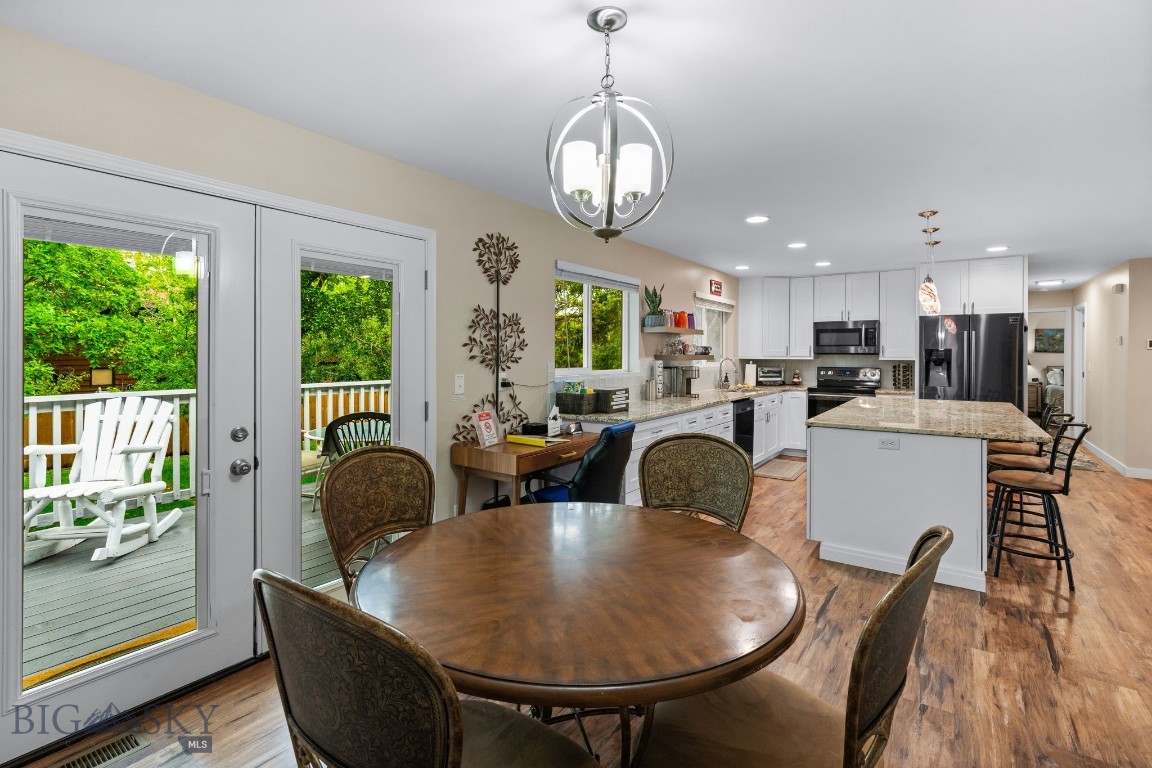 323 N 20th Avenue