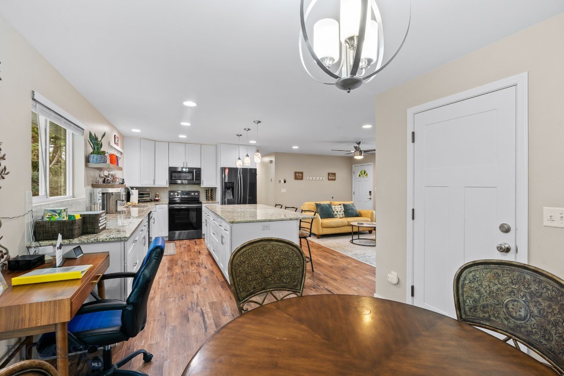 323 N 20th Avenue