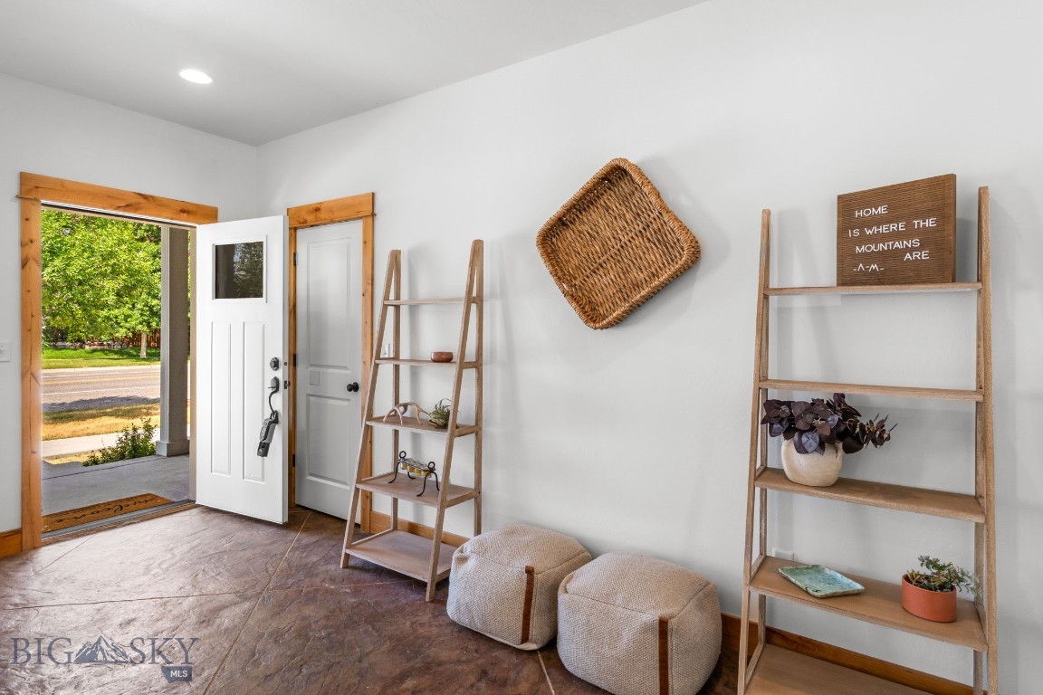 2464 Ferguson Avenue