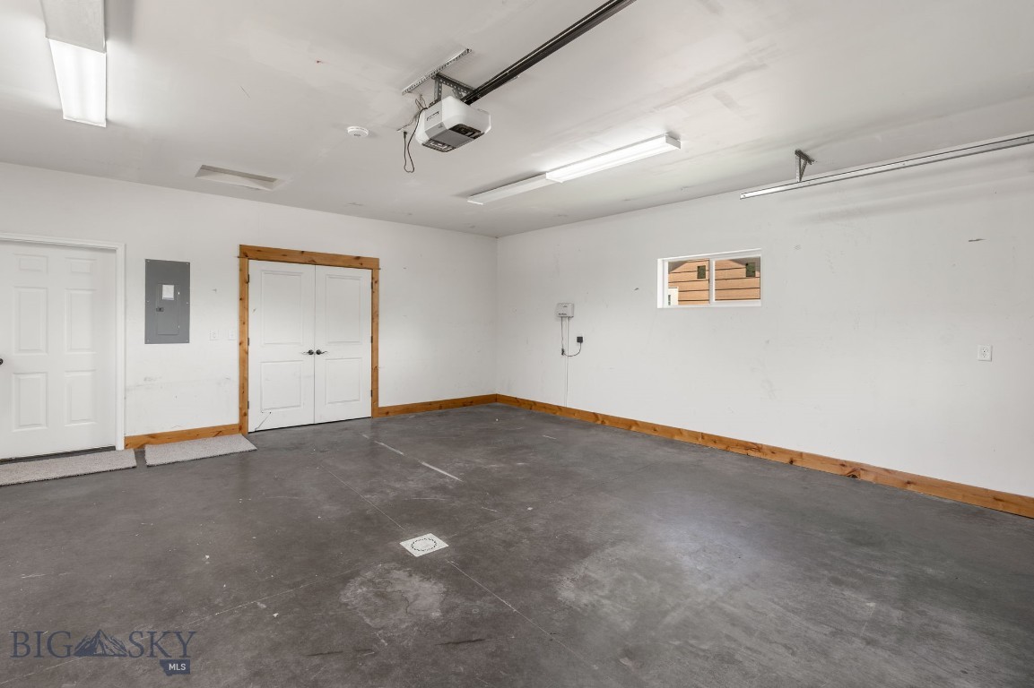 2464 Ferguson Avenue