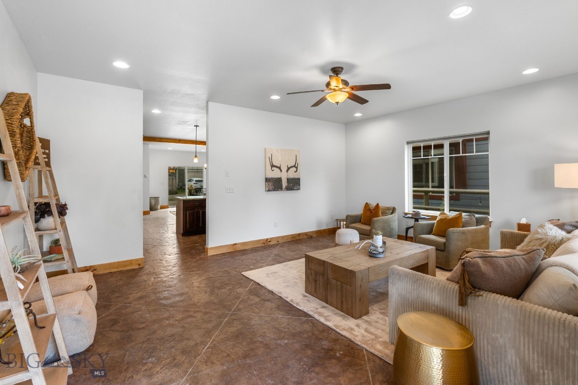 2464 Ferguson Avenue