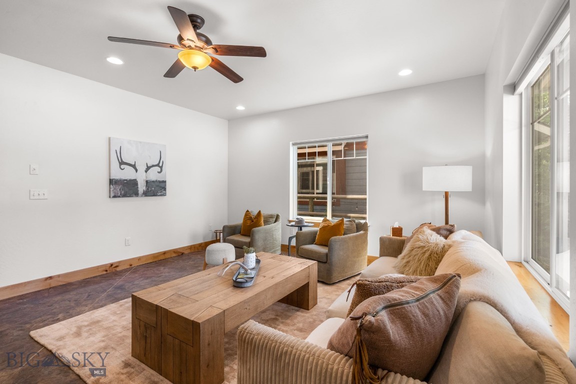 2464 Ferguson Avenue