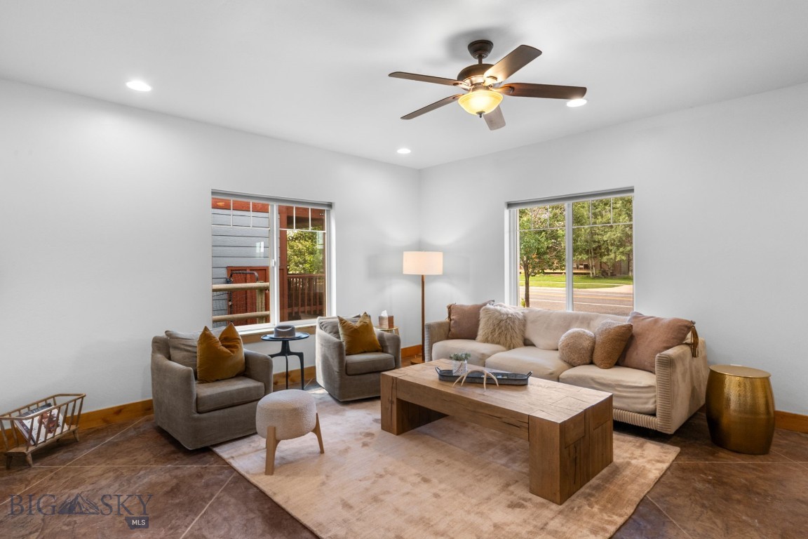 2464 Ferguson Avenue