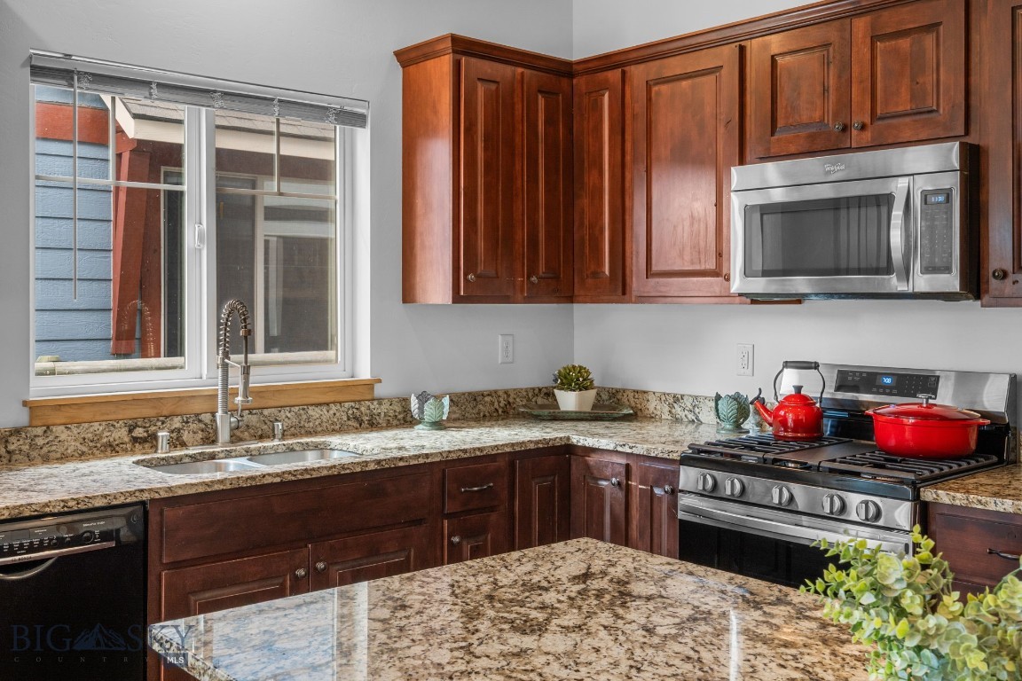 2464 Ferguson Avenue