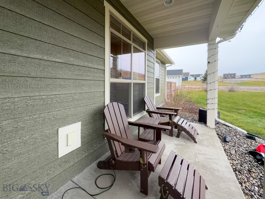 13 Feather Meadow Place