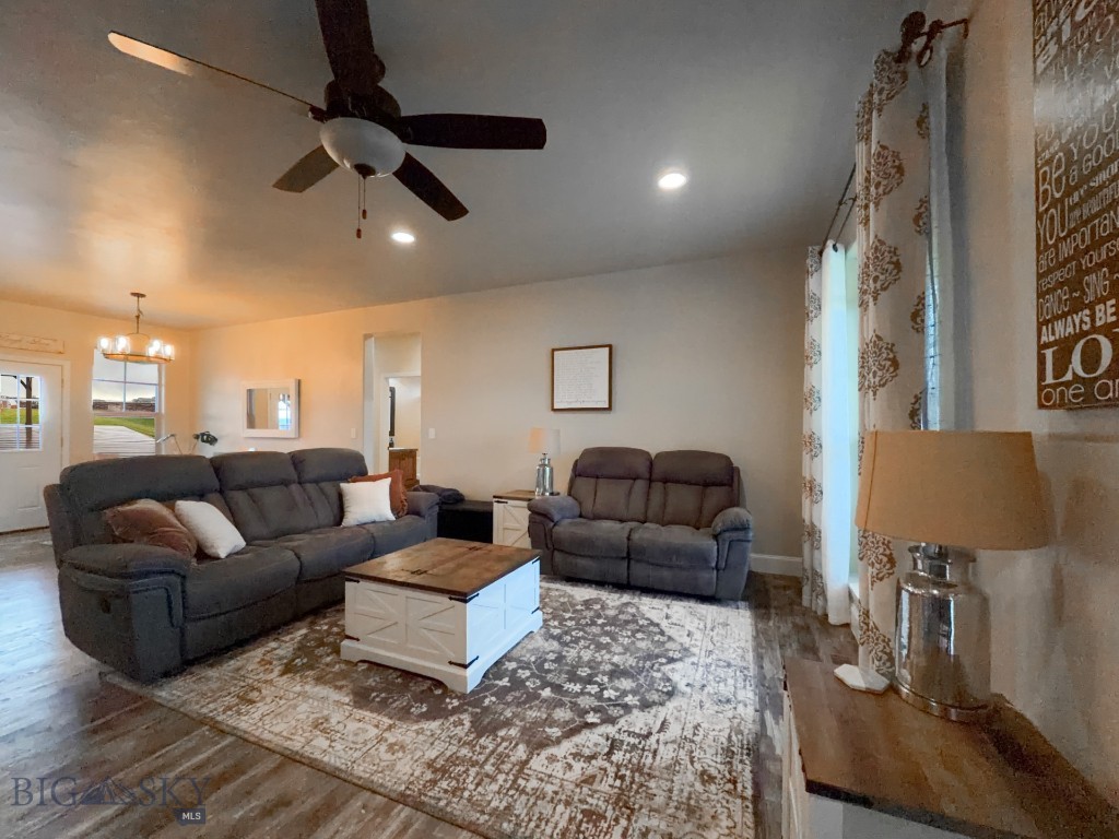 13 Feather Meadow Place