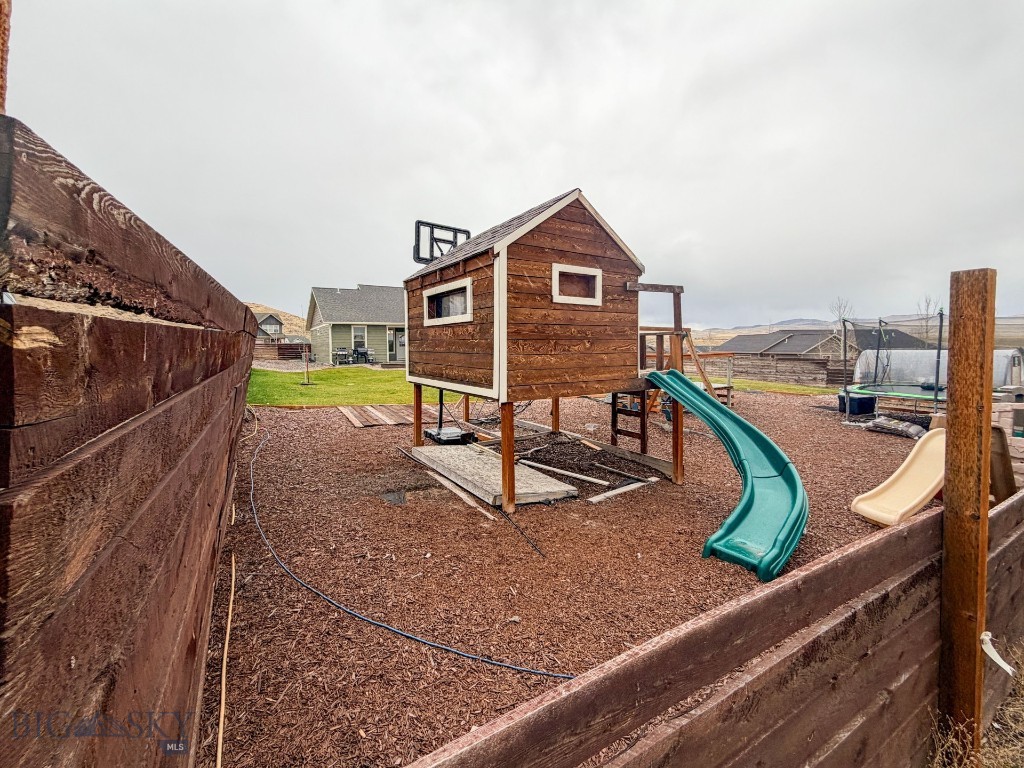 13 Feather Meadow Place