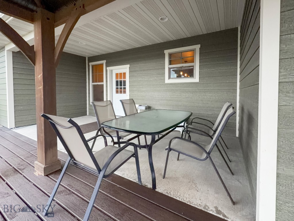 13 Feather Meadow Place