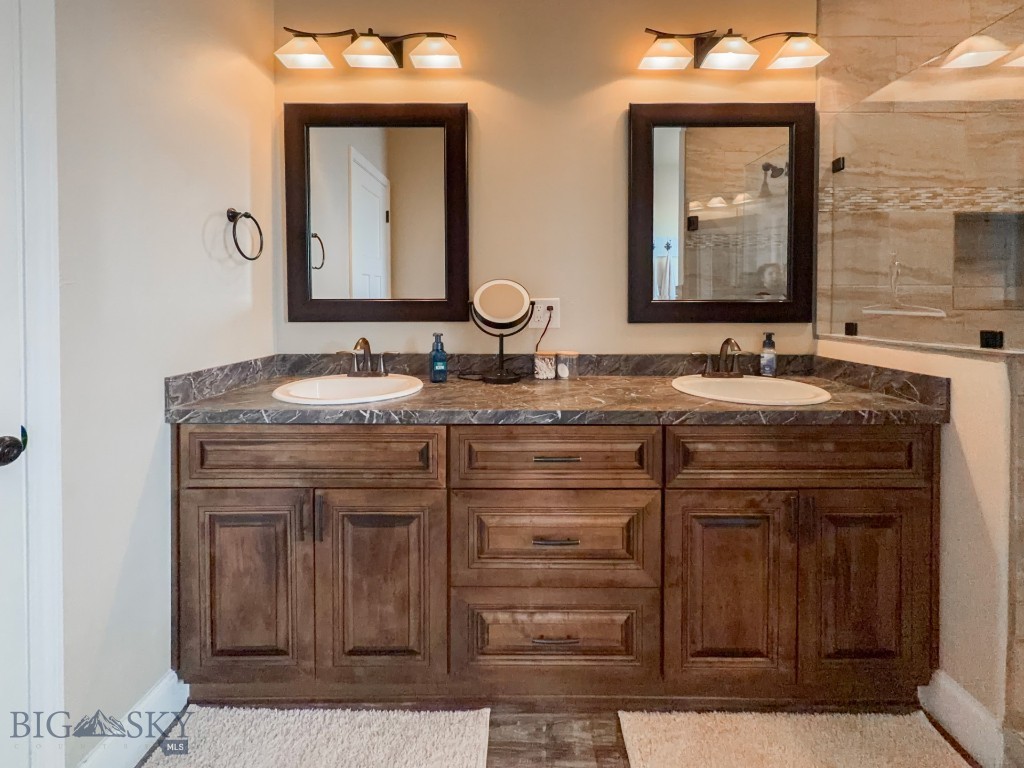 13 Feather Meadow Place