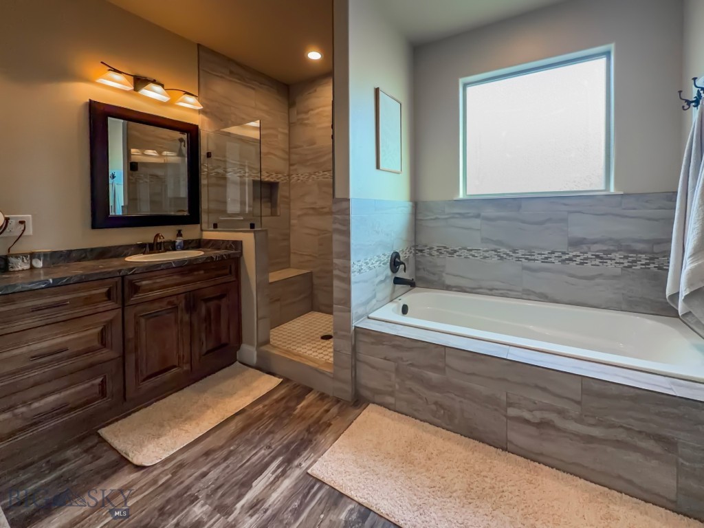 13 Feather Meadow Place