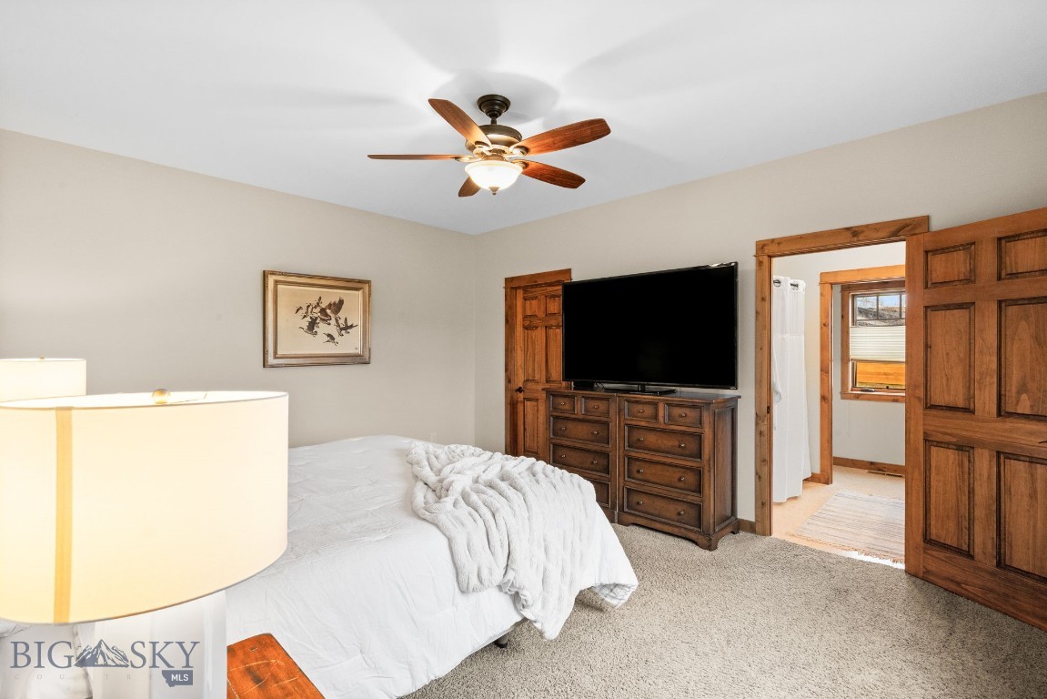 67 Upper Rainbow Road