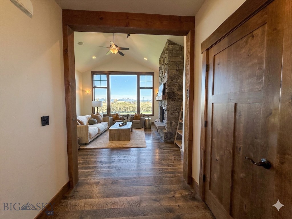 40 Ramrod Place