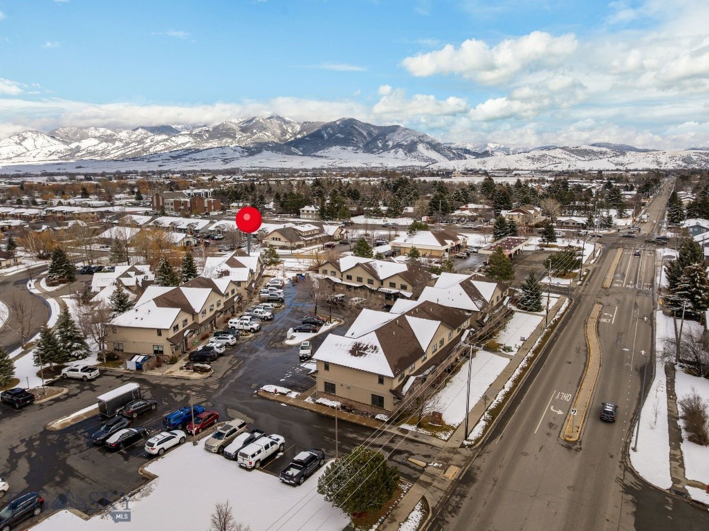 2115 Durston Road 13