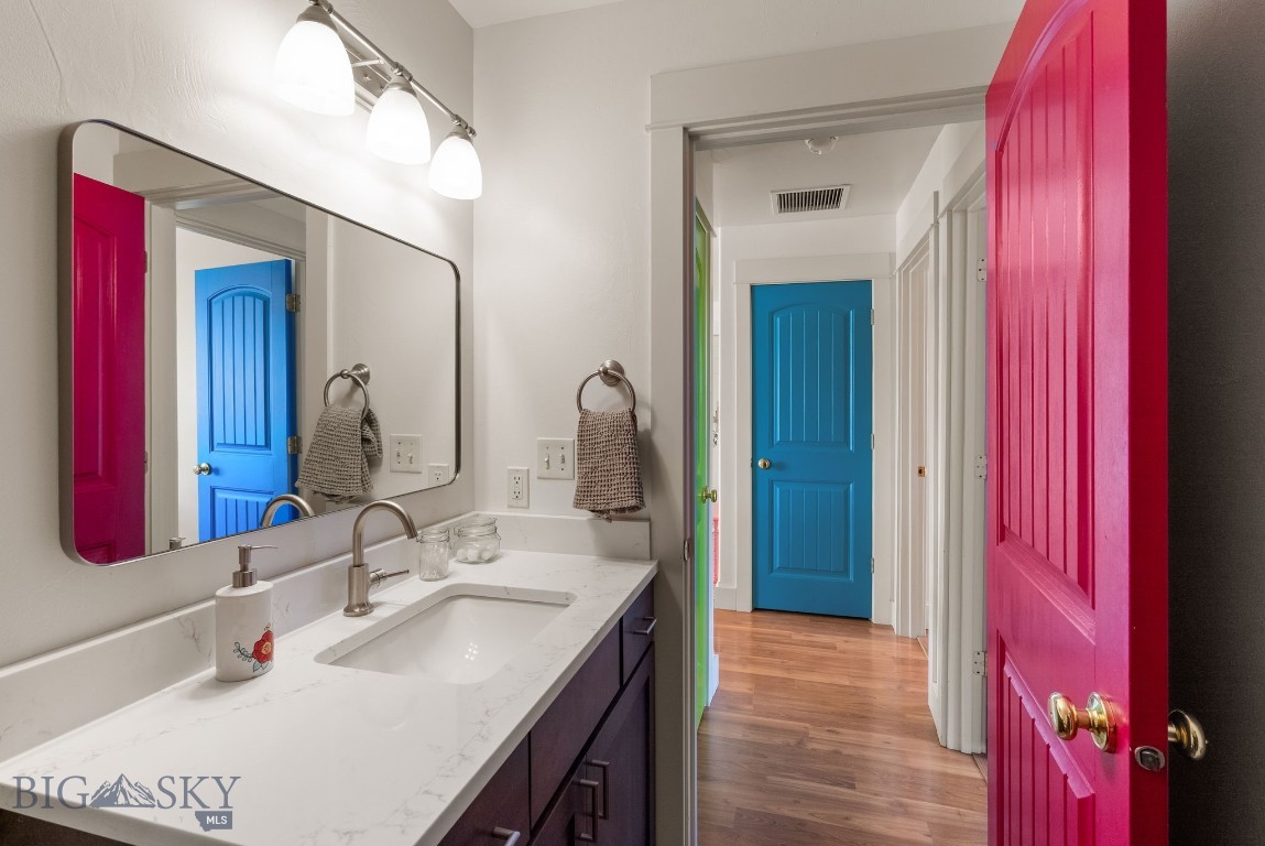 2115 Durston Road 13