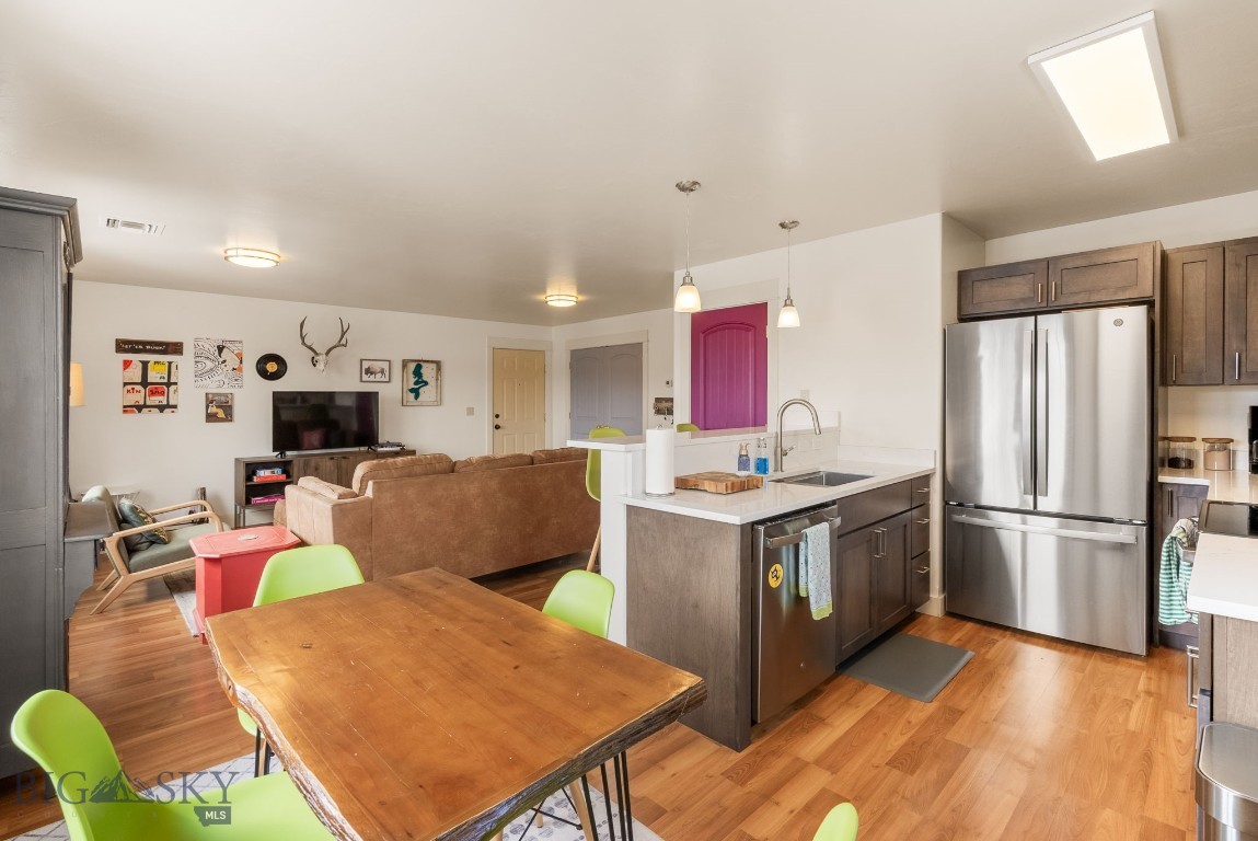 2115 Durston Road 13