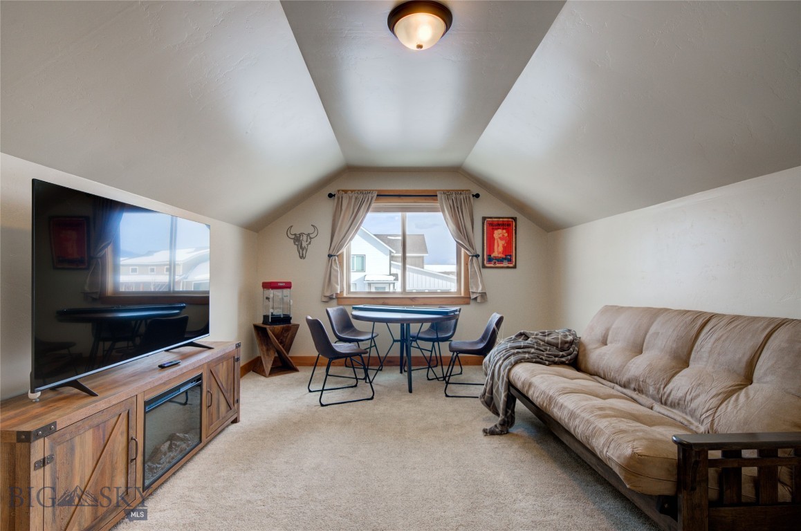 85 Teita Drive