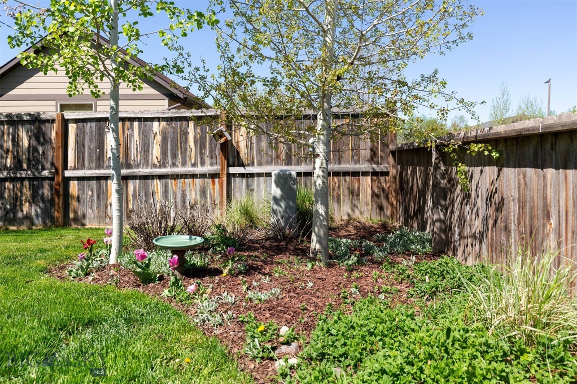 995 Meagher Avenue