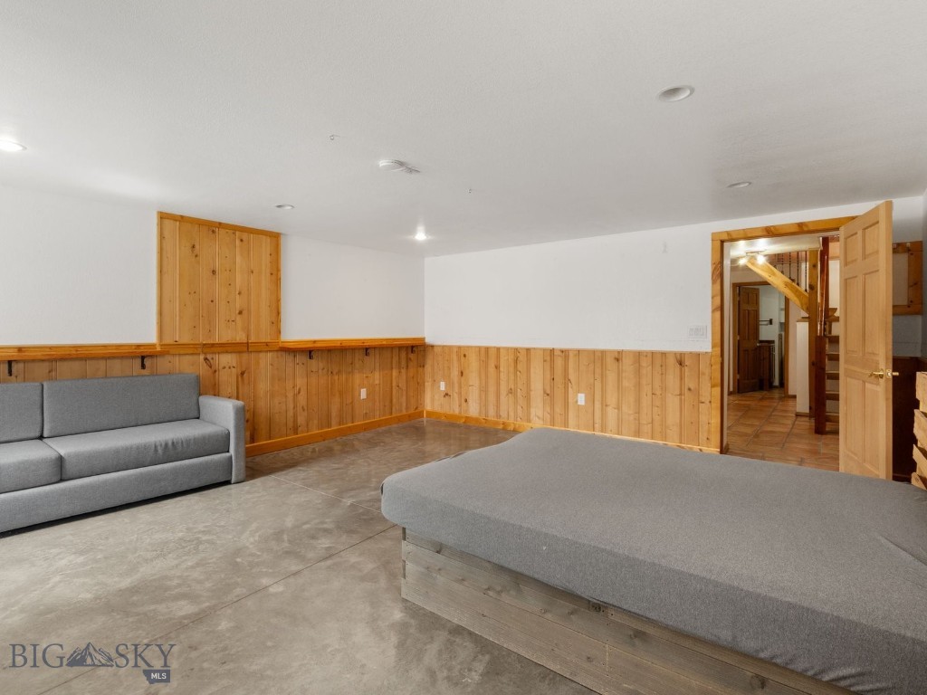 77300 Gallatin Road