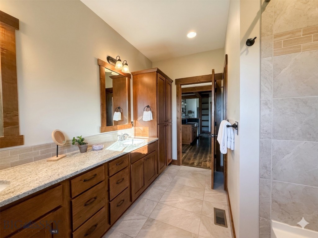 40 Ramrod Place