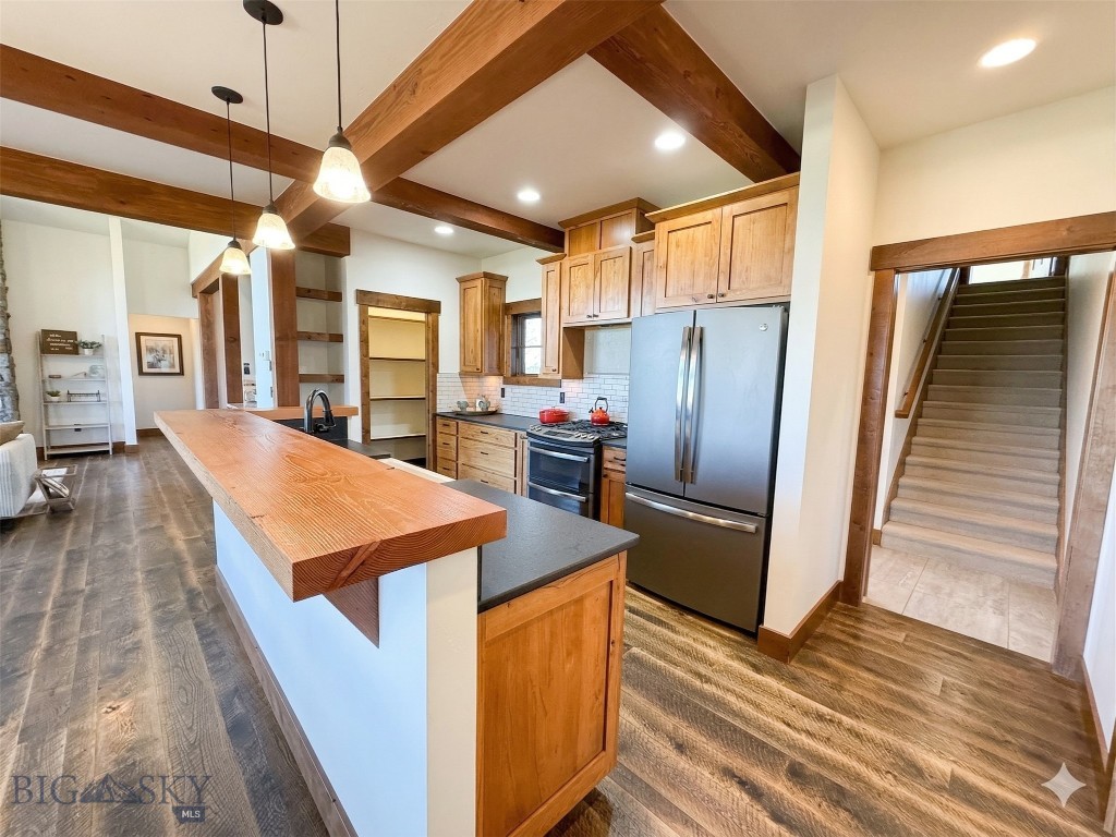 40 Ramrod Place