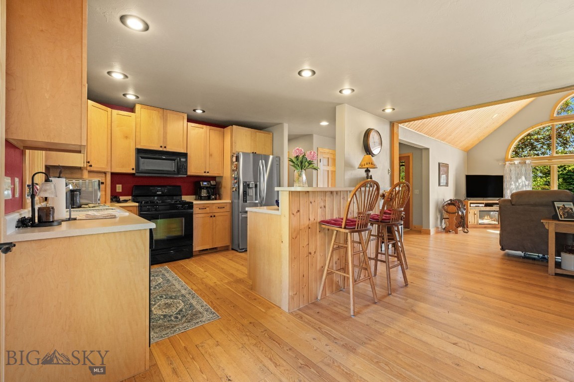 45 Sphinx Mountain Court